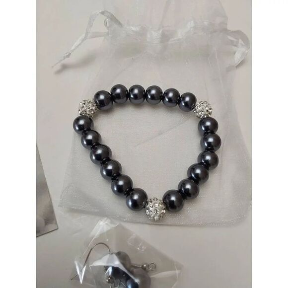 Bracelet & Earrings Set Pave Crystal and Glass Pearl New Gift Bag - Picture 2 of 3